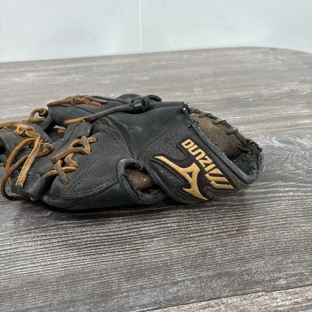 Mizuno MVP Prime Future 11.25